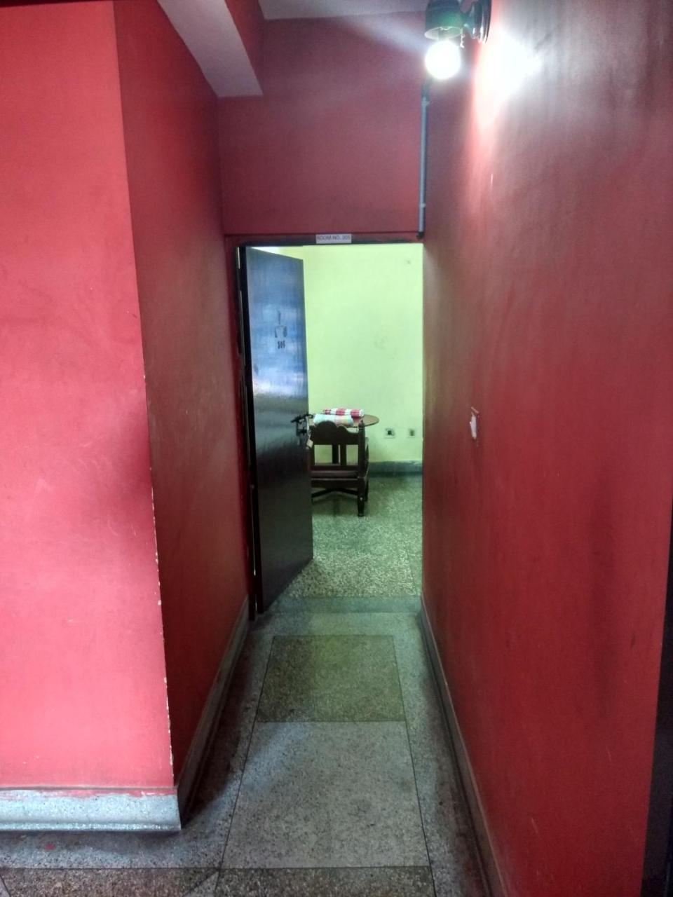 كولكاتا Renu Guest House المظهر الخارجي الصورة
