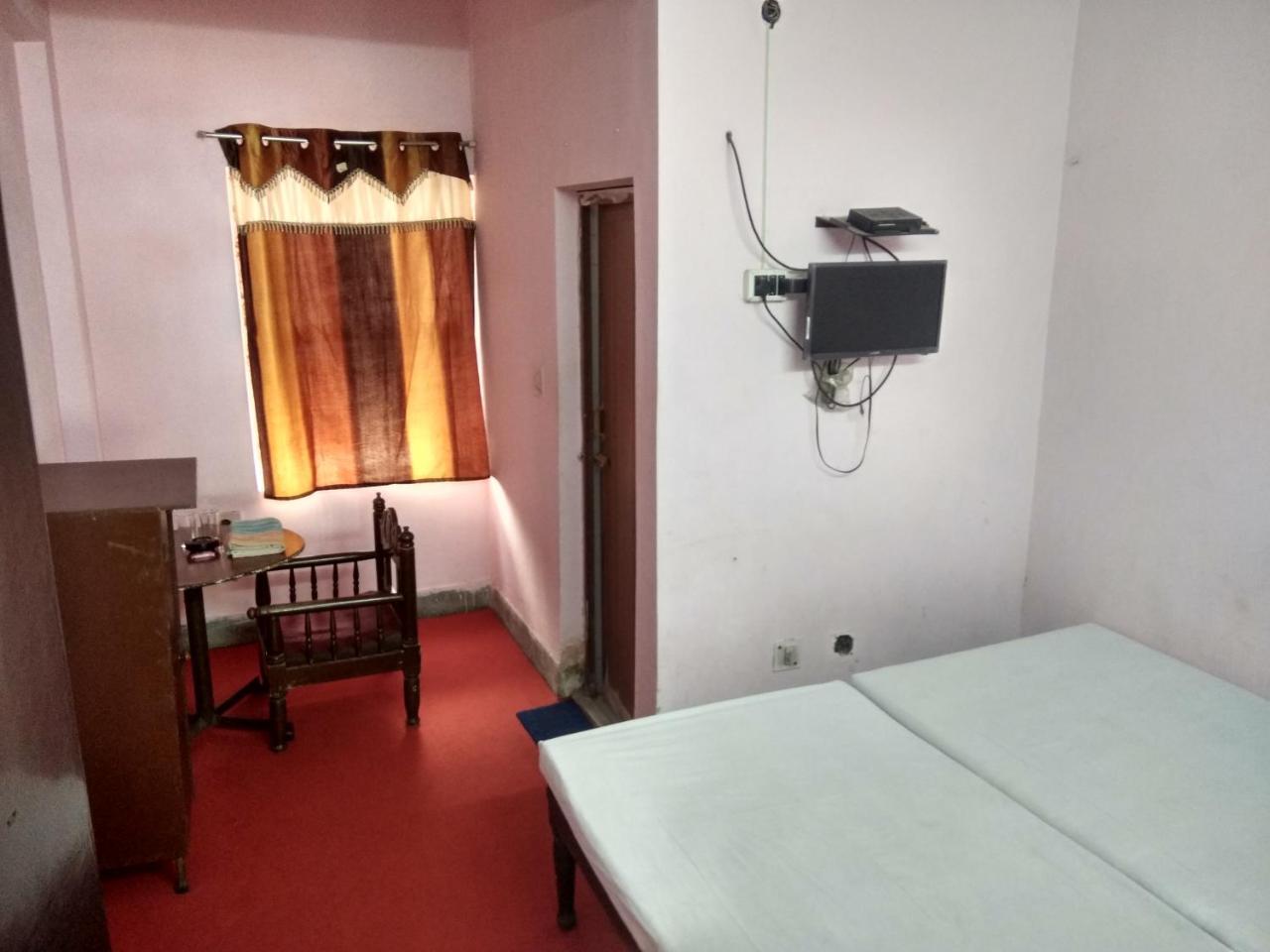 كولكاتا Renu Guest House المظهر الخارجي الصورة